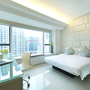iBusiness Deluxe Double Room
